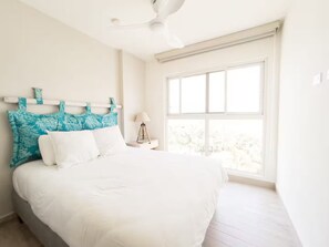 2 slaapkamers, een strijkplank/strijkijzer, wifi, beddengoed