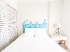 2 多间卧室、熨斗/熨衣板、WiFi、床单