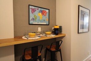 Dining - Ape Ben Jor: a 5-minute walk from Copacabana Beach (Rio de Janeiro)