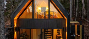 The Reserve: 1BR A-Frame! Hot Tub! Outdoor Shower!