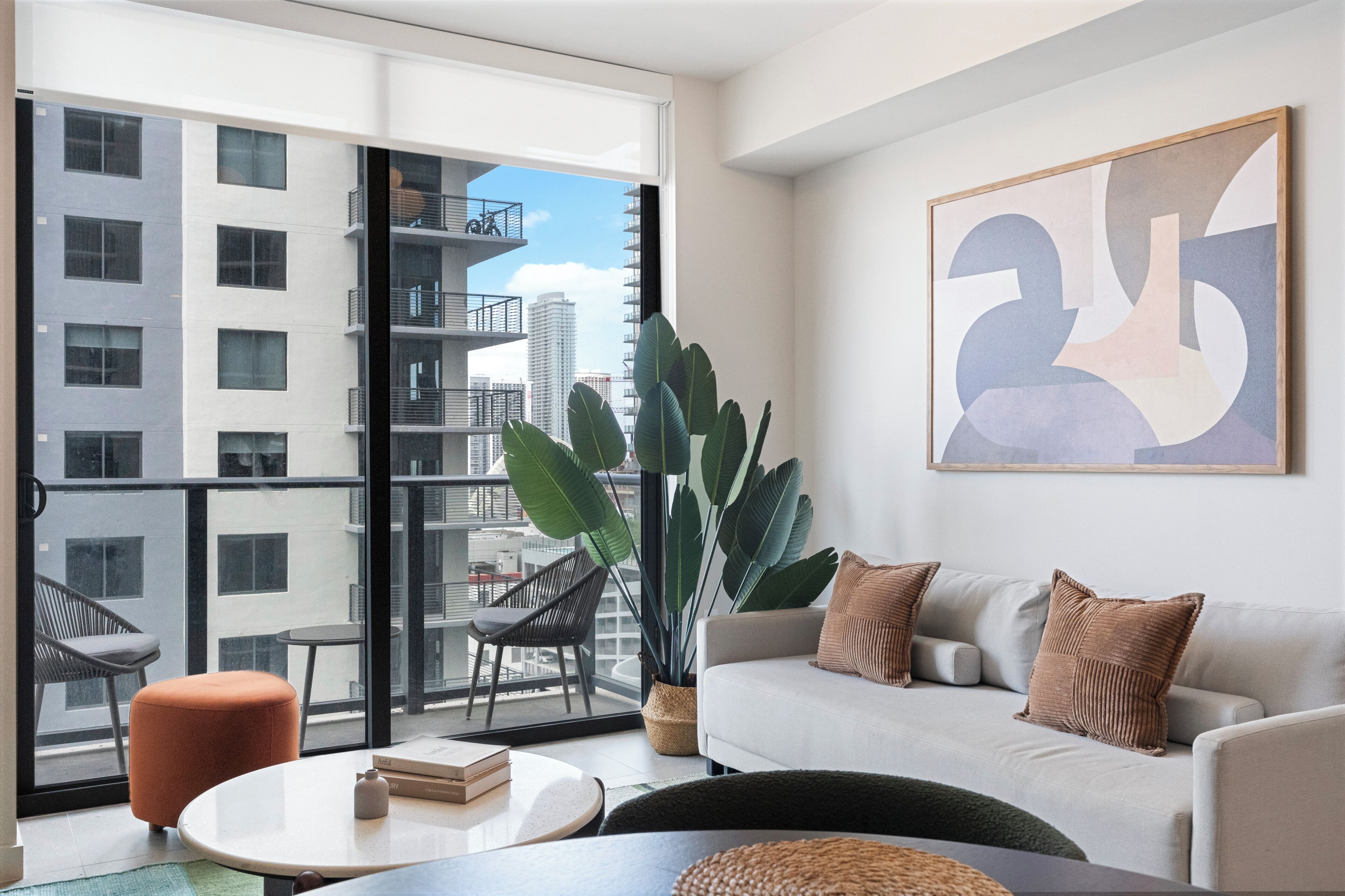 Apartment, City View | Living area