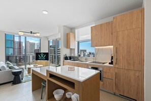 Apartamento, 2 quartos, vista para a cidade | Cozinha privada