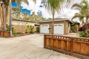 Exterior - Marbella Lane -SiliconValley 3BR Gem in SJ (San Jose)