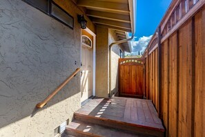 Exterior - Marbella Lane -SiliconValley 3BR Gem in SJ (San Jose)