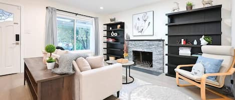 TV, fireplace, offices