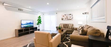 TV, fireplace, offices