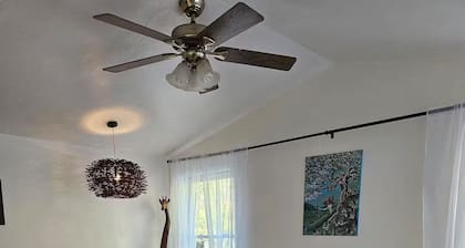 Amazing 1-bedroom apartment in Miranda perfect for your getaway