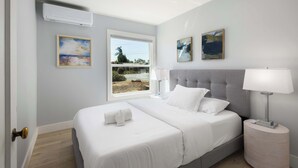 Unclassified image, 3 of 22, button - Marbella Lane - Spacious 2BR Home 17-min to Levi's (San Jose)