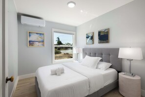 3 bedrooms, iron/ironing board, WiFi, bed sheets - Marbella Lane - Alluring & Spacious 3BR Home (San Jose)
