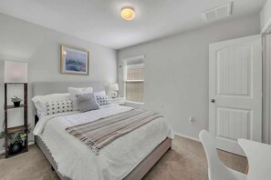 3 Schlafzimmer, Bügeleisen/Bügelbrett, WLAN