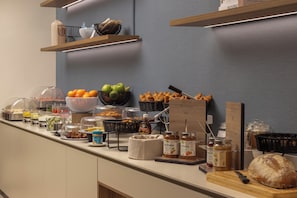 Free daily continental breakfast - Residence Inn By Marriott Milano Linate (Milan)