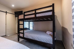 3 bedrooms, iron/ironing board, WiFi, bed sheets - Rancho San Jose - Barra De Santiago (Barra de Santiago)