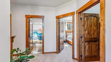 2 slaapkamers, reisbedje, wifi, beddengoed