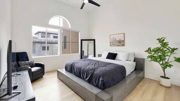 Habitación triple Confort | Tabla de planchar con plancha y wifi gratis