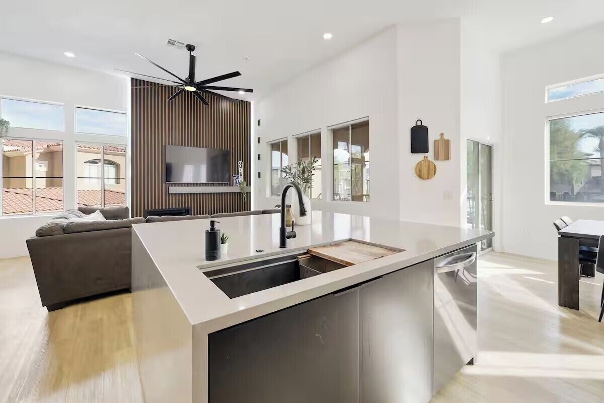 舒適三人房 | 住宿內部