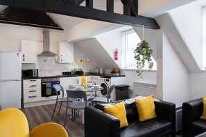 Deluxe Apartment | Living area - Residency apartments liverpool  (Bootle)