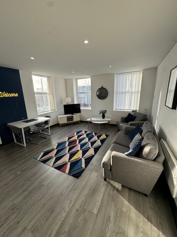 Deluxe Apartment, Canal View | Living area - Residency apartments liverpool  (Bootle)