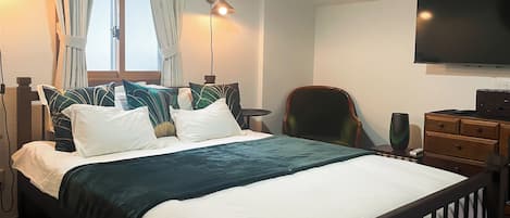 Deluxe Suite, Courtyard View | Free WiFi