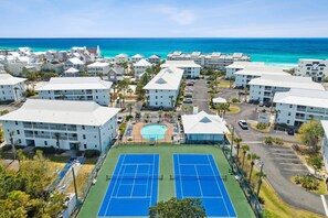 Sport court - Steps to Beach & Pool, Pet-Friendly 3BR, Near Lake (Santa Rosa Beach)