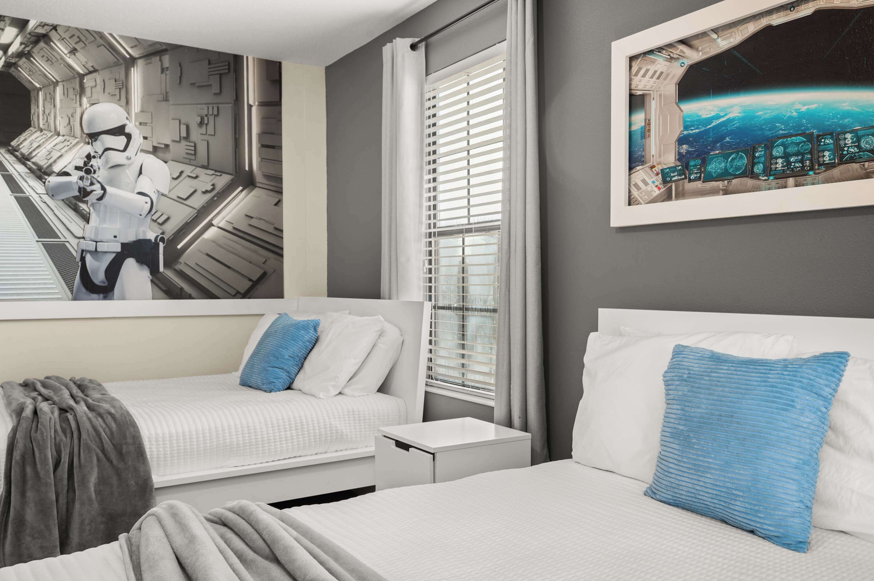 9 chambres, fer et planche à repasser, Wi-Fi, draps fournis