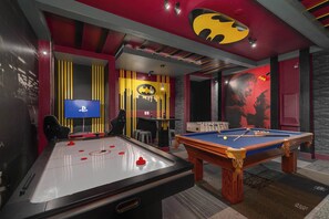 Spielezimmer