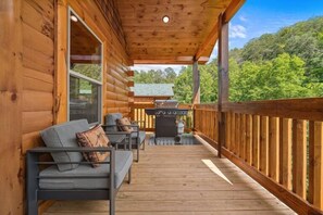 Property grounds - Summer Retreat in Sevierville | IndoorPool, HotTub (Sevierville)