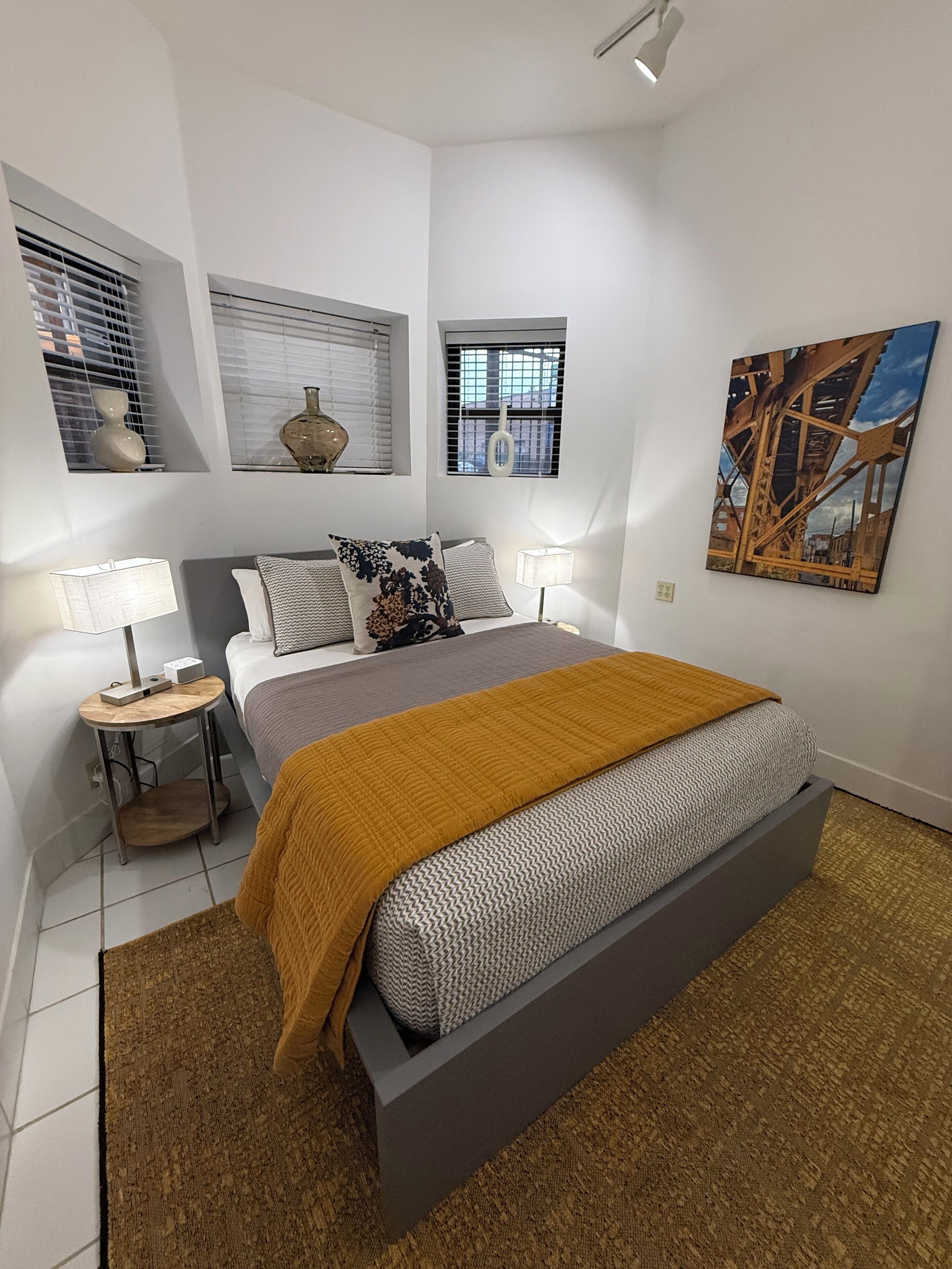2 bedrooms, desk, free WiFi, bed sheets