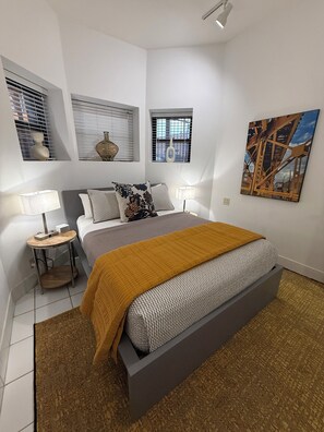 2 habitaciones, escritorio, wifi gratis y ropa de cama 