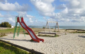 Children’s area - Maison proche port et plage (SAINT-VAAST-LA-HOUGUE)