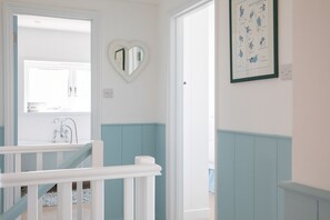 Interior - Rox: Luxury West Wittering Beachfront Home – Sleeps 12, 5 Bedrooms (West Wittering)