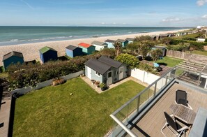 Terrace/patio - Fleetwood: East Wittering Beachfront Home – Sleeps 12, Sea Views & Garden (East Wittering)