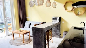 Interior - Loft Hideaway Villa w/Sofa Bed Central Canggu (Kuta Utara)