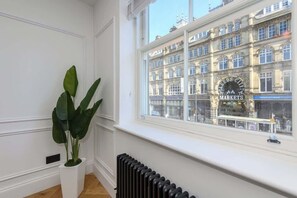 Interior - Deluxe City Centre Apartment| next to Ivy Asia (West Yorkshire)