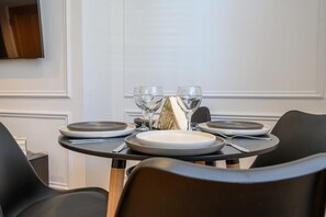Dining - Deluxe City Centre Apartment| next to Ivy Asia (West Yorkshire)