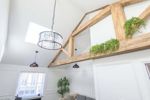 Interior - Penthouse City Centre | Steps to Ivy Asia (West Yorkshire)