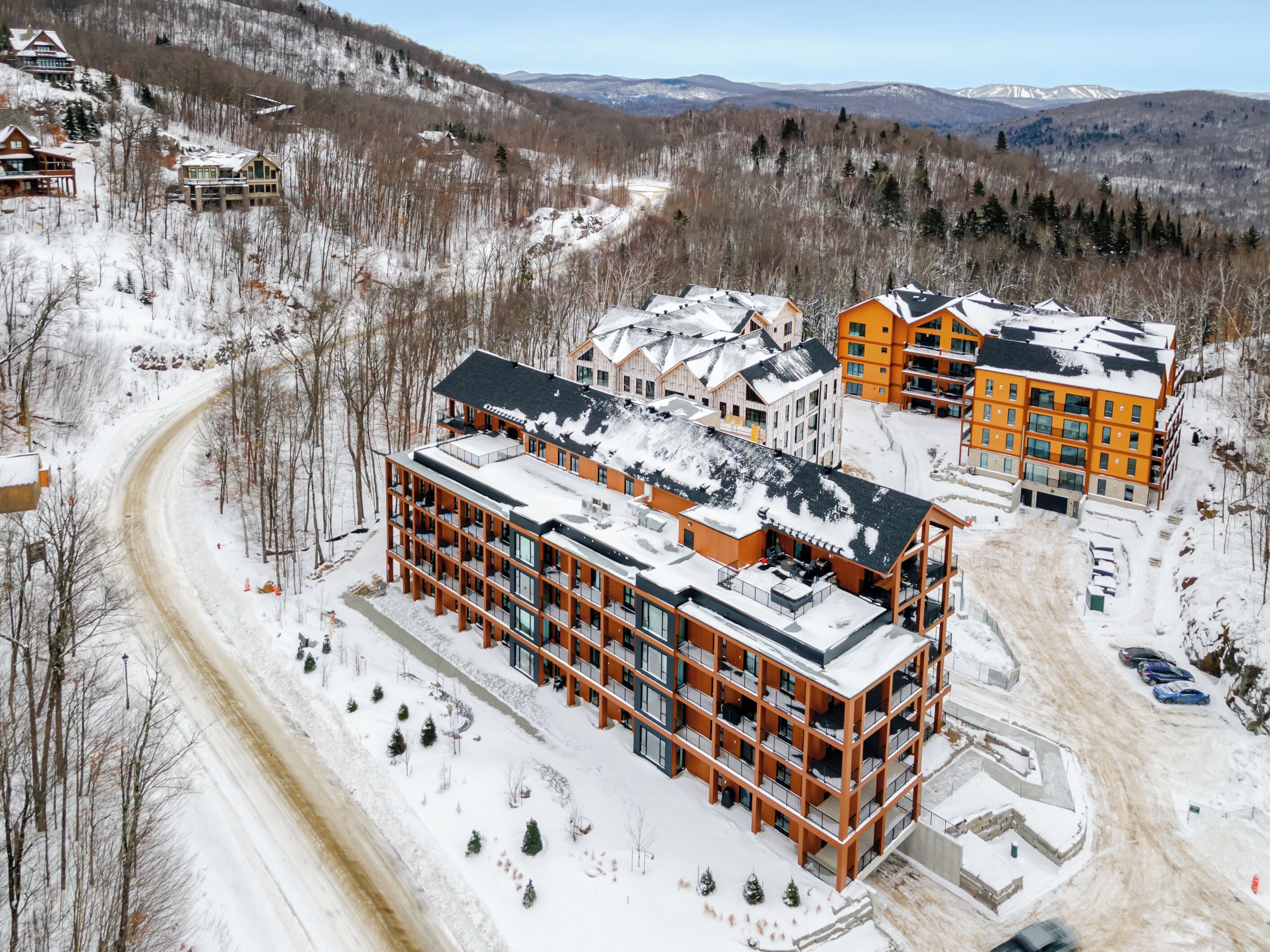 المنشأة من الخارج