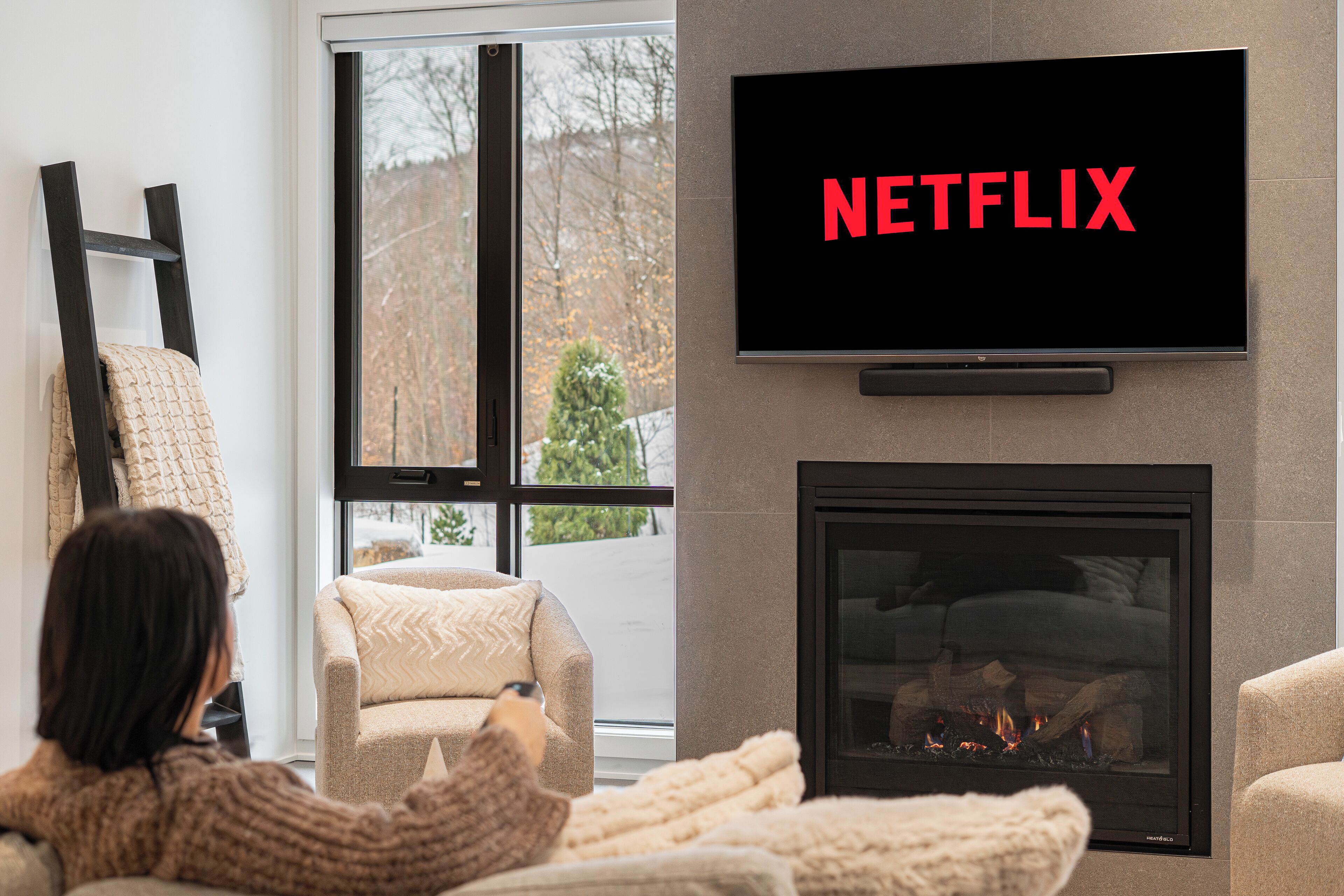 Condo | Khu phòng khách | Smart TV 