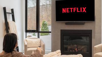 Condo | Khu phòng khách | Smart TV