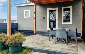 Outdoor dining - 2 bedroom cozy home in Den Oever (Den Oever)
