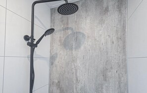 Shower - 2 bedroom cozy home in Den Oever (Den Oever)
