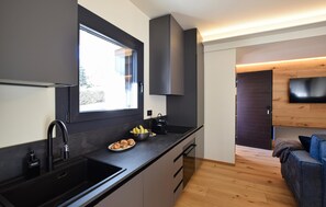 Coffee/tea maker, fridge, microwave, dishwasher - Residenza panoramica 3 (Ponte di Legno)