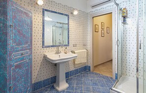 Shower, hair dryer