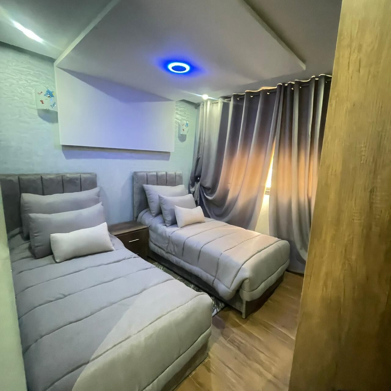 Fer et planche à repasser, Wi-Fi