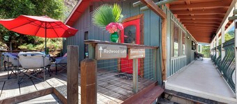 Redwood Loft - 2 Minutes from Sequoia National Park