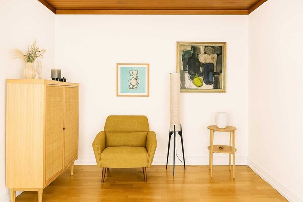 Townhouse – familie, delvis sjøutsikt, ved havkanten | Wi-fi (inkludert)