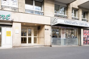 Exterior detail - T1bis avec balcon à Boulogne - Welkeys (Boulogne-Billancourt)
