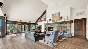 Unclassified image, 2 of 52, button - Eden Mountain View Retreat: Pool, Hot Tub, Fireplace (Eden)