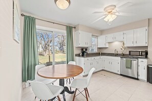 Microwave, oven, stovetop, dishwasher - Quiet & Cozy Shawnee Home in Centralized Location (Shawnee)