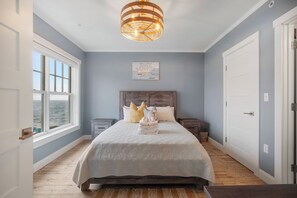 2 slaapkamers, een strijkplank/strijkijzer, gratis wifi, beddengoed
