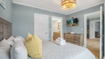 2 slaapkamers, een strijkplank/strijkijzer, gratis wifi, beddengoed